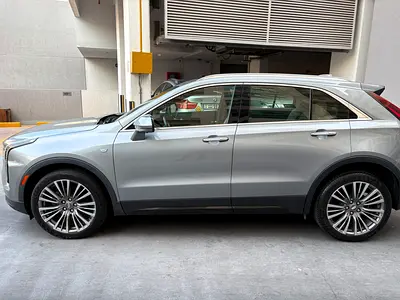 2024 Cadillac XT4 照片 3