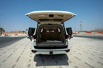 صورة 16 لـ 2025 Toyota LAND CRUISER