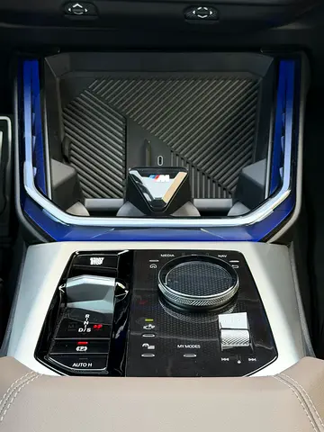 2026 BMW X3 — миниатюра 17