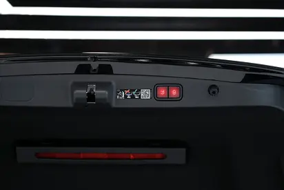 2026 Mercedes-BENZ E-CLASS 缩略图 19