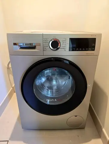 Bosch new model series 4 2in1 9/6 washing machine for sell 💯 good working