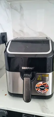 Geepas Electric Air Fryer - 2.5L, Stainless Steel (Used)
