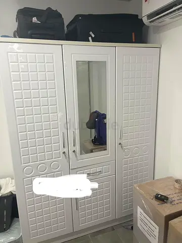 Bed and mattress
