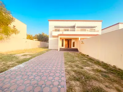 Exclusive 4bed Villa spacious layout 1bed room ground floor garden Parking 130k