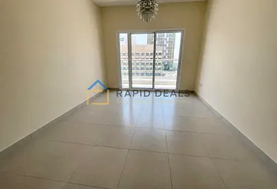 Studio Apartment with Balcony | Modern Layout