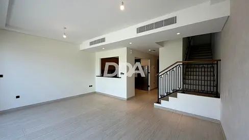 4BR VILLA | MODERN LAYOUT | PREMIUM COMMUNITY