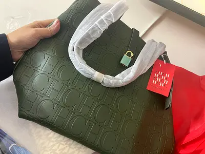 CH shoulder Bag