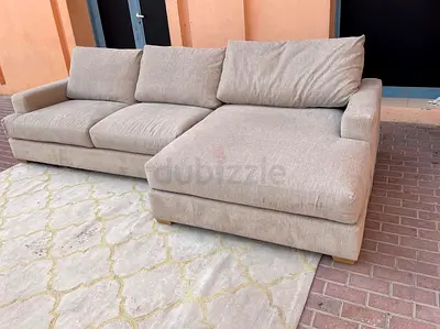 Sofa amazing Condition Pottery _Barn