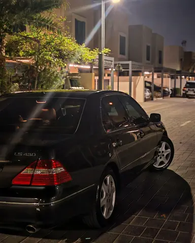 صورة 4 لـ 2005 Lexus LS-SERIES