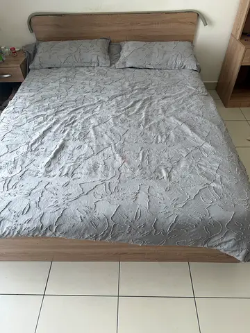 Bed+cupboard+dressingtable+side table set