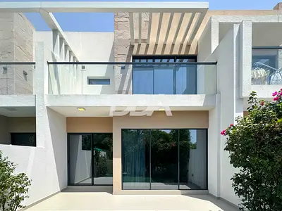 FAMILY 3BR TOWNHOUSE | RESORT LIFESTYLE | BEST PRICE