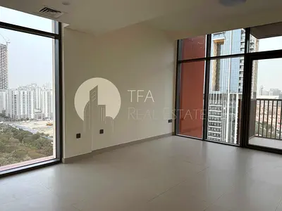 Direct Park View | Unfurnished | Spacious Layout