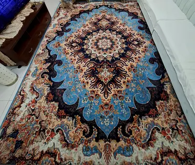 Iranian Persian Carpet – 300×400 cm – AED 1,700