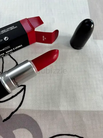 MAC Matte Red Lipstick - Brand New - Shade Ruby Woo 707