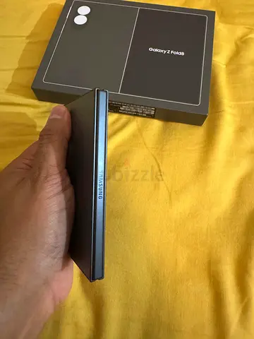 Samsung Galaxy Z Fold 8 - 15 Days Used