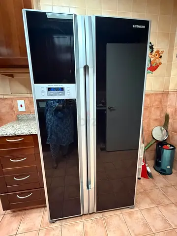 Hitachi Side-by-Side Refrigerator - Black Glass Finish, Good Condition