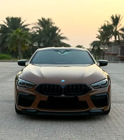 2025 BMW M8 photo 2