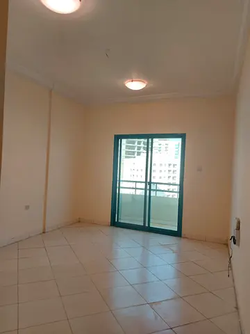 1 Bhk good size 28k Near Al Nahda Park In Al Nahda Shj Call Khurram