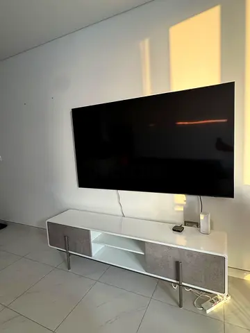 Available high quality Samsung tv