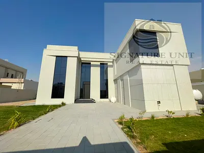 LUXURY 5BR VILLA | PRIVATE GARDEN | DRIVER ROOM