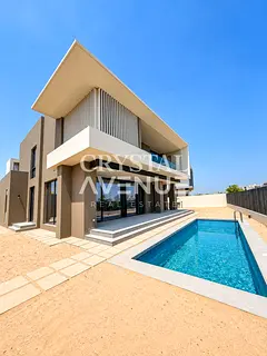 Direct Access to Club House | Maid + Drivers Room | 3 car park With Electric Car Charging Port
