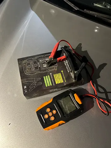 FOXSUR FBT-200 12V/24V Battery Tester & Analyzer – Excellent Condition 🔋⚡