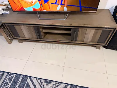 Tv table
