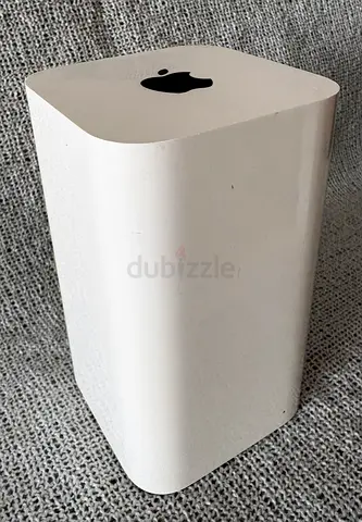 Apple AirPort Extreme (5th Gen) Wi‑Fi Router - White
