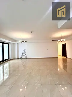 SPACIOUS UNIT | MAIDS ROOM | NEAR TO METRO STATION
