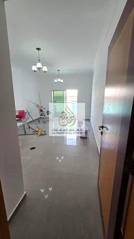 الايجارالسنوي في عجمان منطقة  الجرف 2 جنب مركز دلتا والمدرسة الاهليه وقريب المدرسة الواطيه البنايه عائلات شقه غرفتين وصاله 3 حمام بلكونه مساحات كبيره