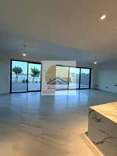 Brand New | Beachfront I Vacant I En-Suite rooms I Maids Room