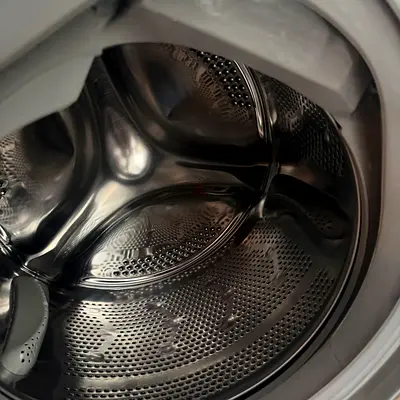Candy washer dryer works well 9 kg washing 6 kg drying