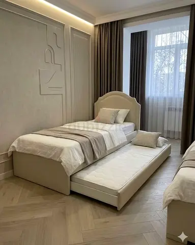Brand new 90*200 single size Bed with trundle