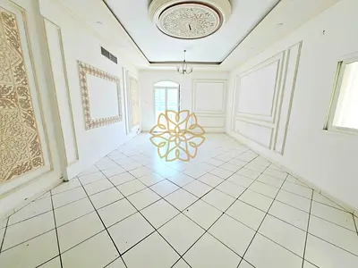 Park view big 3 bhk just 55k balcony maidroom. with bathroom dinning area near safia park