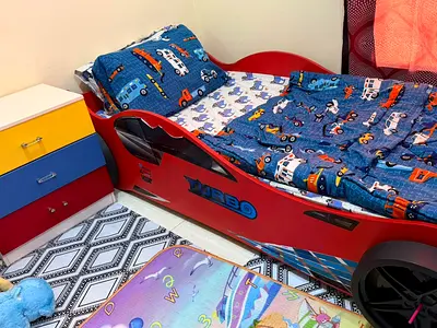 Single bed for boys