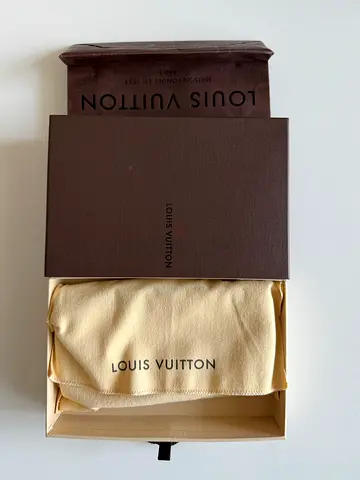 Louis vuitton Sarah monogram canvas Contenintal wallet