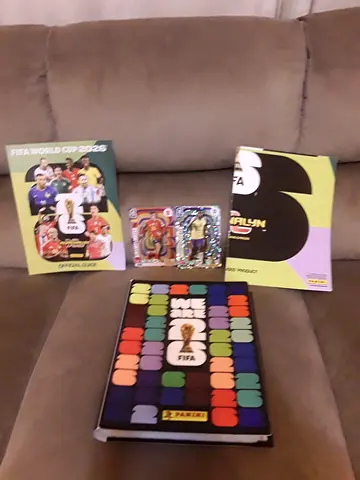 Selling Collector Pack – Game Guide, Play Pitch, XXL Cards, and Binder