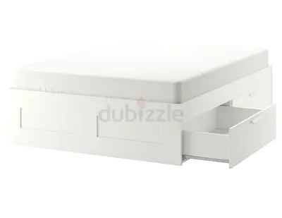 White storage bed frame with 4 drawers + 2 bed side table - good condition