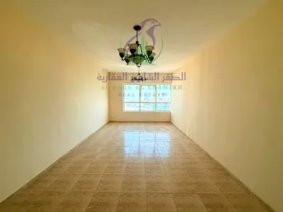 غرفتين وصالة للإيجار السنوي في التعاون على مخرج دبي | تكييف مجاني | صالة واسعة | موزع كبير | غرفة ماستر | غسيل | 3 حمامات | جيم ومسبح