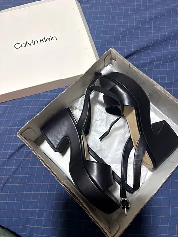 Calvin Klein sandals black size 8 1/2
