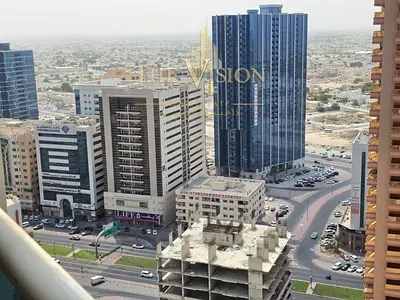 🏡 شقة 3 غرف وصالة للإيجار في أبراج عجمان | إطلالة بحرية