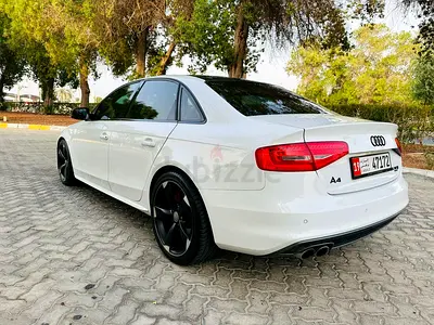 Audi A4 2.0 TFSI quattro S line 2015 - GCC Specs - Excellent Condition