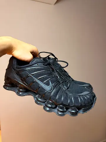 Black Nike Shox Running Shoes - Men's Size 45 (used)