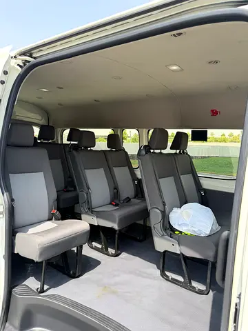 صورة 20 لـ 2022 Toyota HIACE