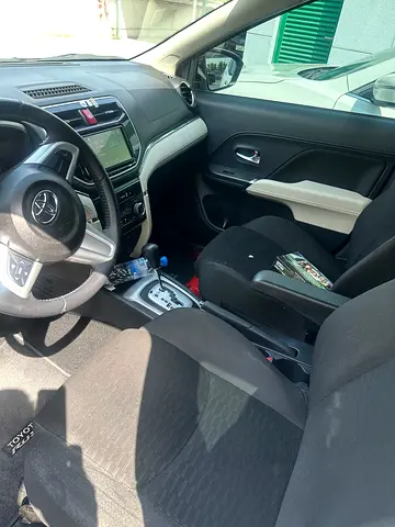 Toyota Rush GX 2023 GCC Specs, ORIGINAL paint well maintained for sale