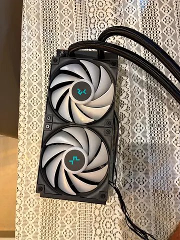 DeepCool 240mm AIO Liquid CPU Cooler with Dual Fans