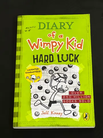 Diary of a Wimpy Kid: Hard Luck - Paperback (used)
