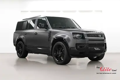 2025 LANDROVER DEFENDER 130 HSE P400 X-DYNAMIC / GCC / LOW MILEAGE / DEALER WARRANTY
