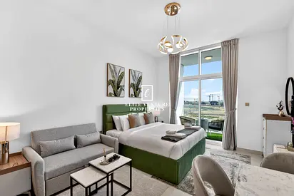 Cozy Vibe Fully Furnished Studio | Corner Unit