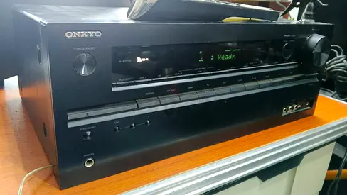 Onkyo TX-NR626 7.2-channel home theater receiver with Wi-Fi® and Bluetooth It's a 4k